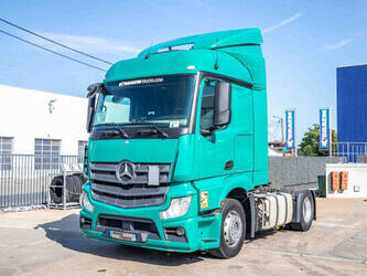 2015-mercedes-benz-actros-1845-ls-1137764-48526717