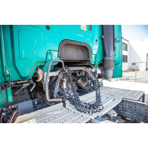 2015 Mercedes-Benz Actros 1845 LS-48526721
