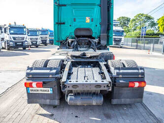 2015-mercedes-benz-actros-1845-ls-1137764-48526723