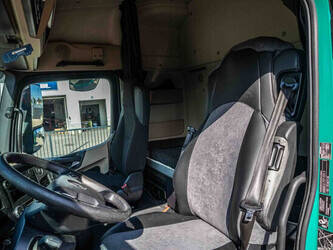 2015-mercedes-benz-actros-1845-ls-1137764-48526725