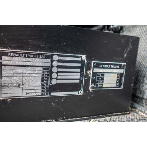 2016 رينو T460-48526747