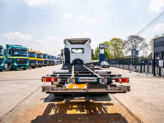 2016-renault-d-wide-380-dxi-48526816