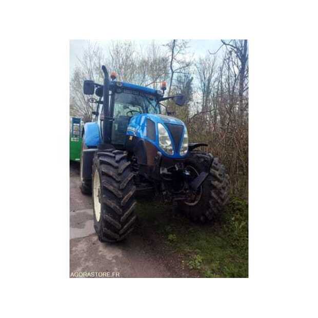 2014 نيو هولاند T7170-48528451