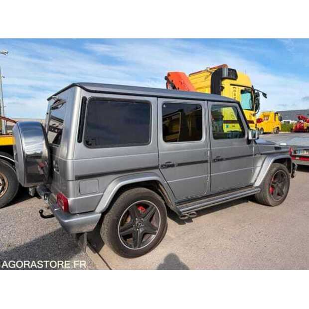 2013 Mercedes-Benz-48528514