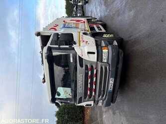 صورة ل شاحنات 2018 سكانيا P280