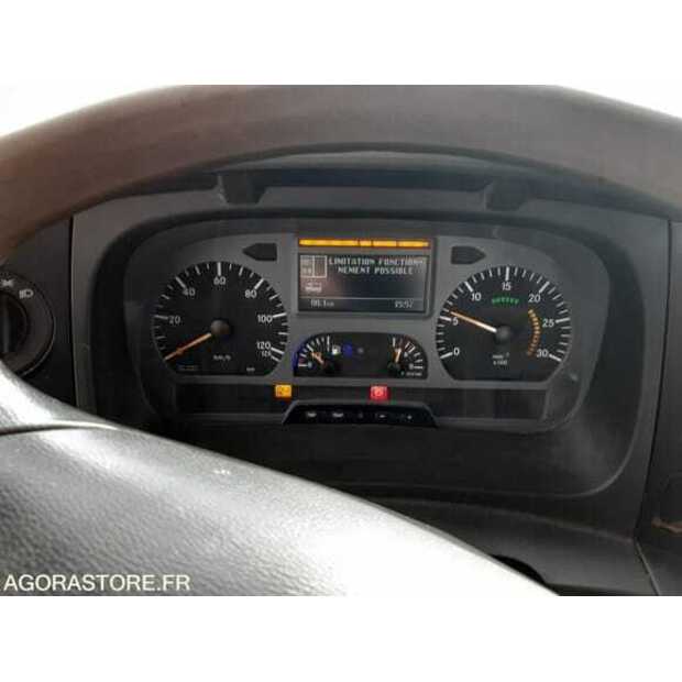 2010 Mercedes-Benz ATEGO 918-48528790
