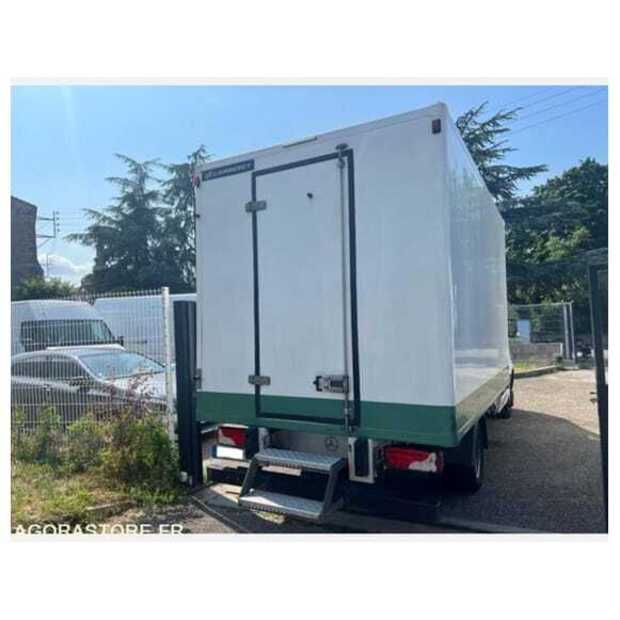 2019 Mercedes-Benz SPRINTER-48528985