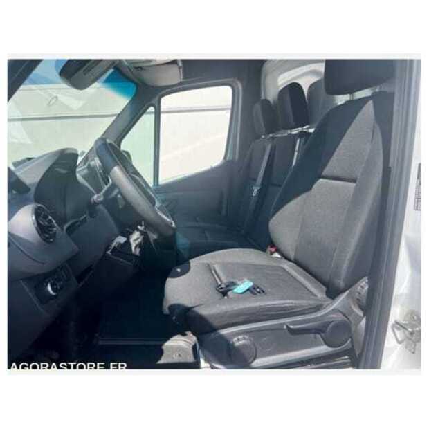 2019 Mercedes-Benz SPRINTER-48528987
