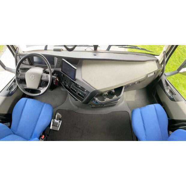 2022 Volvo OTHERS-48529188