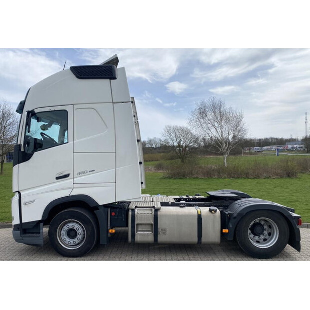 2022 Volvo OTHERS-48529189