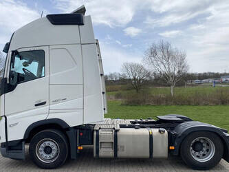 2022-volvo-others-1473070-48529189