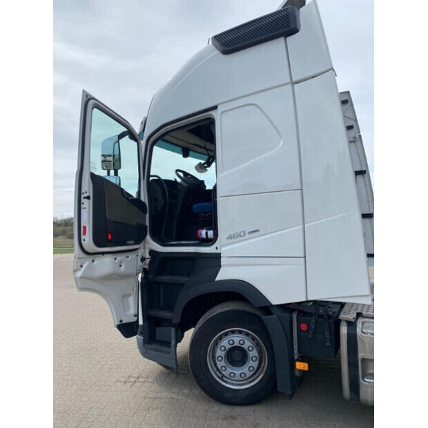 2022 Volvo OTHERS-48529197