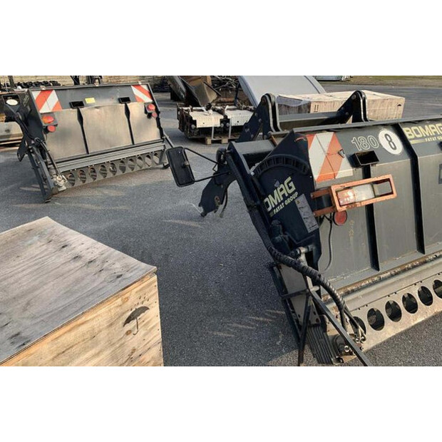 2010 BOMAG BS 180-48529242