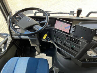 2022-volvo-others-1473076-48529298