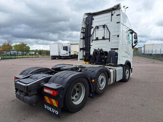 2022-volvo-others-1473077-48529307