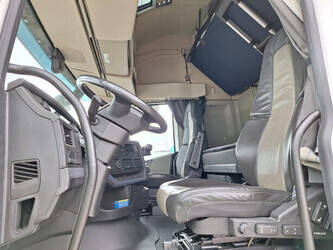 2022-volvo-others-1473077-48529314