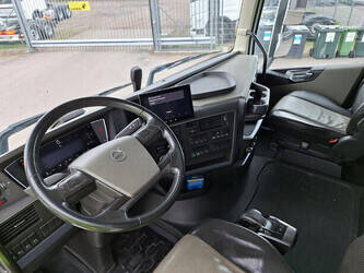 2022-volvo-others-1473077-48529316