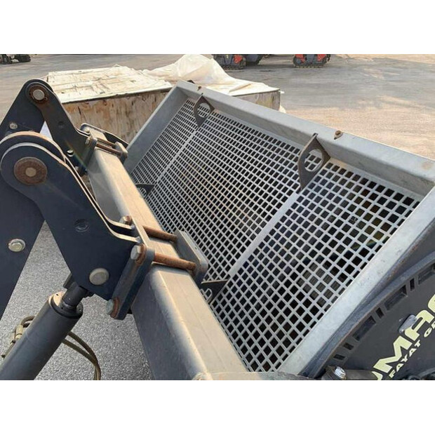 2010 BOMAG BS 180-48529324
