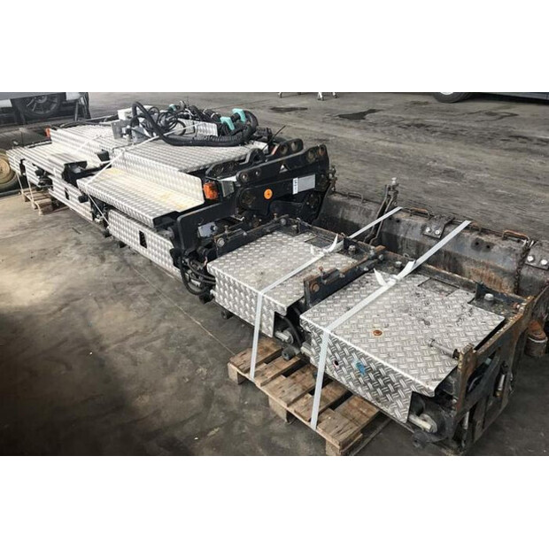 2006 ديناباك VB 1105 PL-48529380