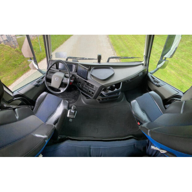 2022 Volvo OTHERS-48529385