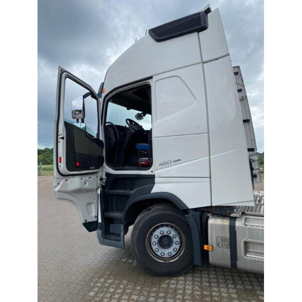 2022 Volvo OTHERS-48529396