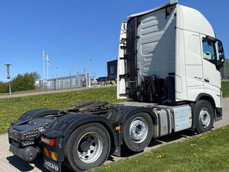 2022-volvo-others-1473082-48529400