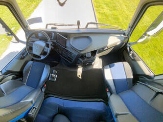 2022-volvo-others-1473082-48529401