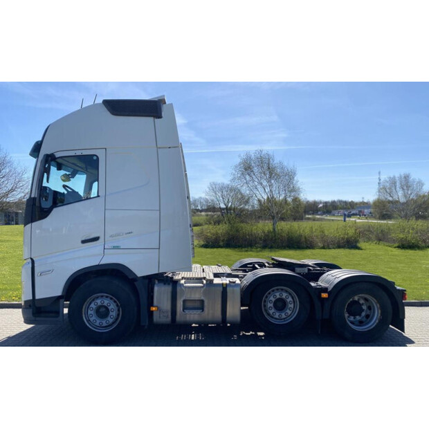 2022 Volvo OTHERS-48529402