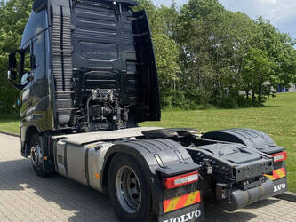 2022-volvo-others-1473084-48529435