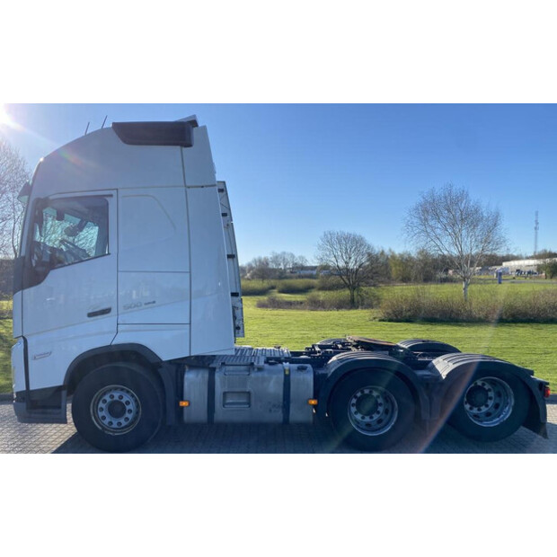 2022 Volvo OTHERS-48529444