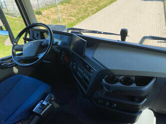 2022-volvo-others-1473088-48529479