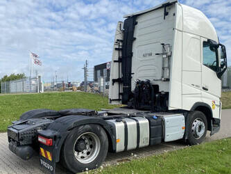 2022-volvo-others-1473093-48529558