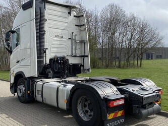2022-volvo-others-1473095-48529617