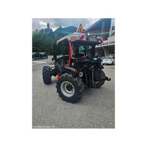 2011 Reform MOUNTY100-48529646