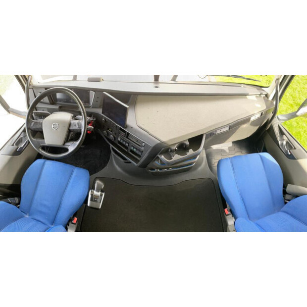 2022 Volvo OTHERS-48529654