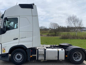 2022-volvo-others-1473098-48529655