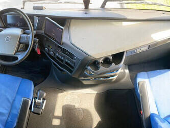 2022-volvo-others-1473099-48529672