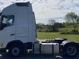 2022-volvo-others-1473099-48529673
