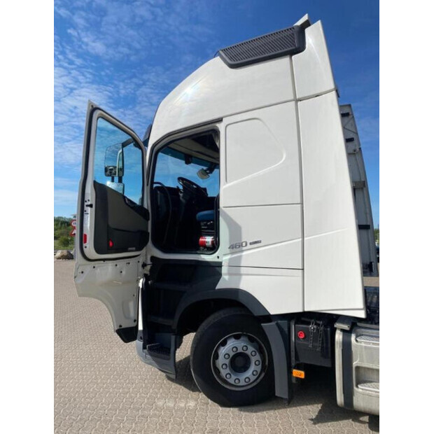 2022 Volvo OTHERS-48529681