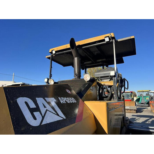 2011 Caterpillar AP655D-48529685