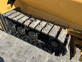 2011-caterpillar-ap655d-931154-48529714