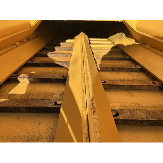 2011 Caterpillar AP655D-48529717