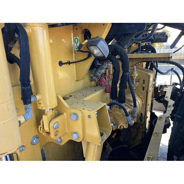 2011 Caterpillar AP655D-48529721