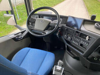 2022-volvo-others-1473105-48529776