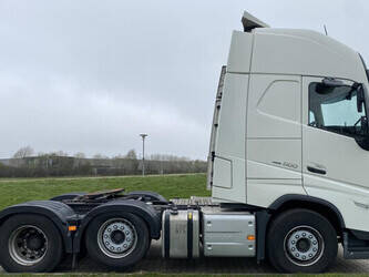 2022-volvo-others-1473105-48529785