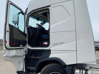 2022-volvo-others-1473105-48529786