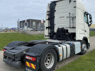 2022-volvo-others-1473107-48529831