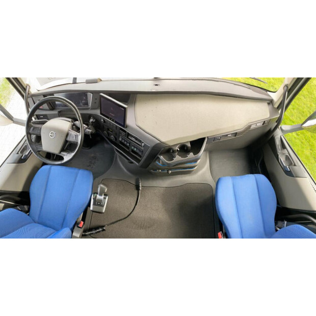 2022 Volvo OTHERS-48529832