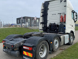 2022-volvo-others-1473108-48529843