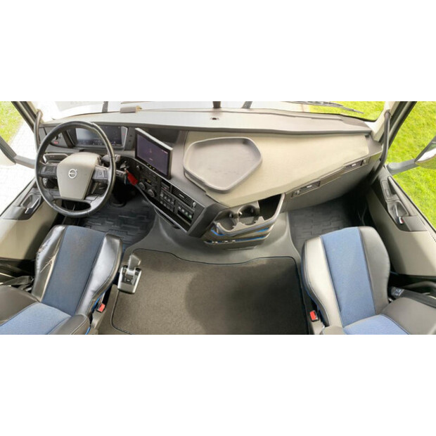 2022 Volvo OTHERS-48529844